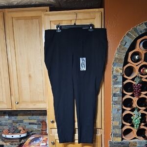 Torrid Black Deluxe Stretch Pixie Pants Skinny Noir